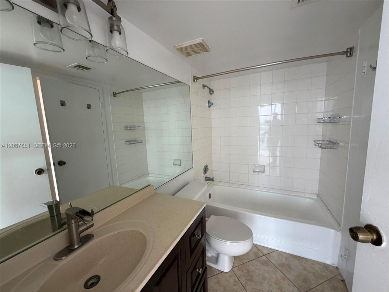 7601 E Treasure Dr , Unit 2007, North Bay Village, FL 33141 Photo