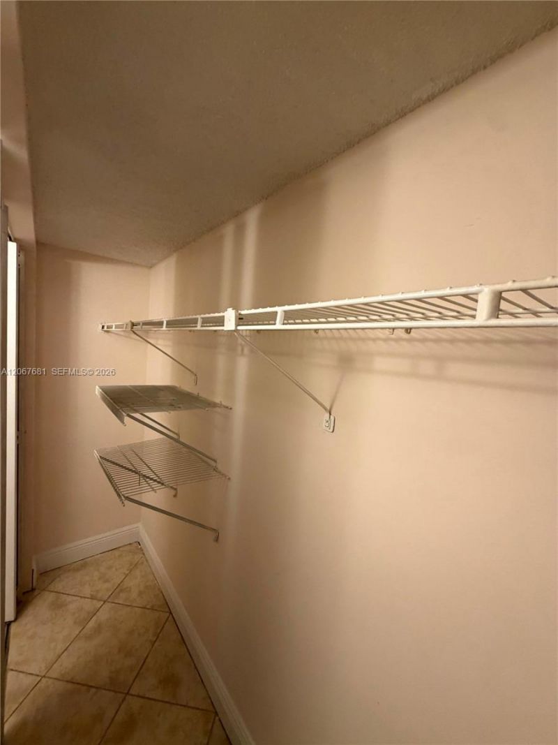 7601 E Treasure Dr , Unit 2007, North Bay Village, FL 33141 Photo
