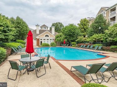 2204 WESTCOURT LANE, Unit 313, HERNDON, VA 20170