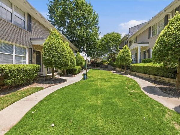 2232 Dunseath Avenue, Unit 105, Atlanta, GA 30318