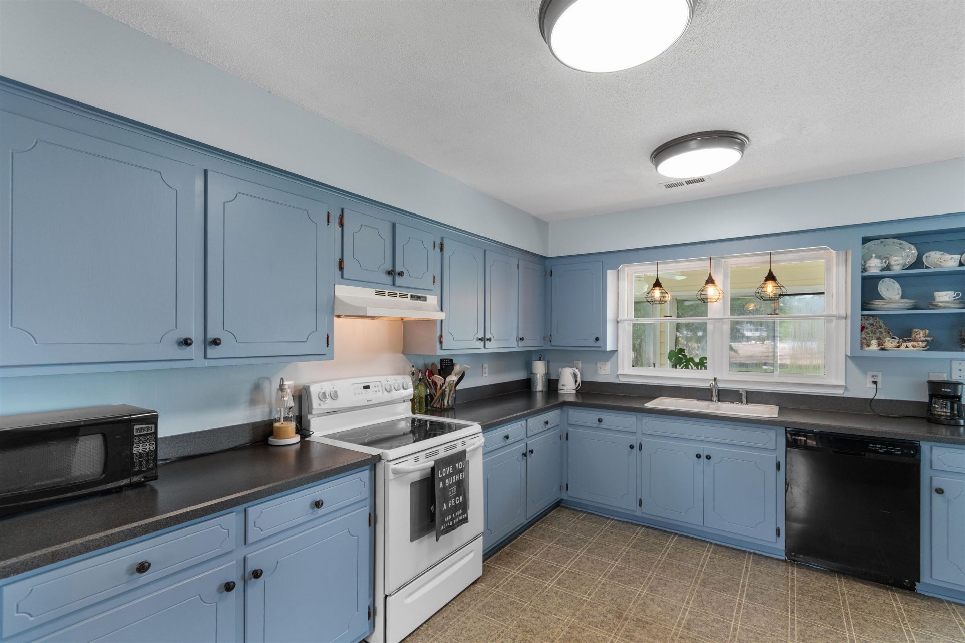 111 St. Andrews Ln. Photo 17