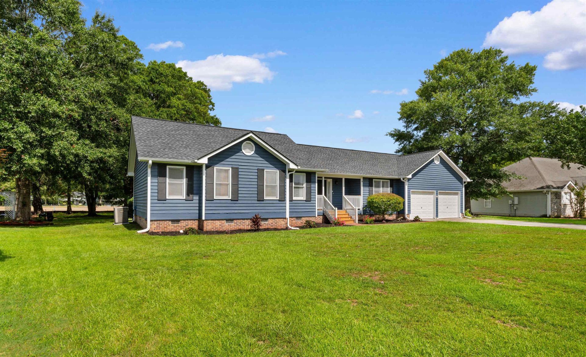 111 St. Andrews Ln. Photo 3