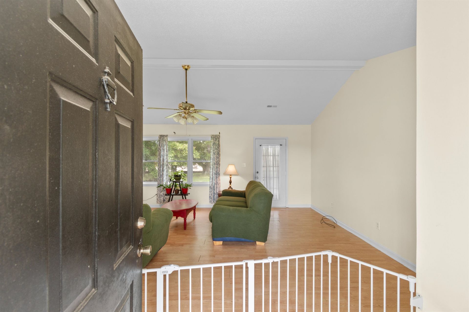 111 St. Andrews Ln. Photo 5