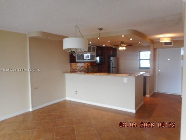 4800 Bayview Dr, Unit 802, Fort Lauderdale, FL 33308 Photo