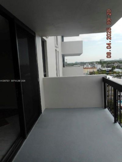 4800 Bayview Dr, Unit 802, Fort Lauderdale, FL 33308 Photo