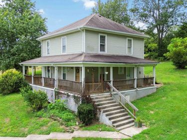 845 Copperhead Road, Paint Lick, KY 40461