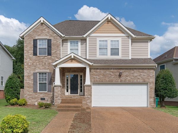1402 Bern Dr , Spring Hill, TN 37174