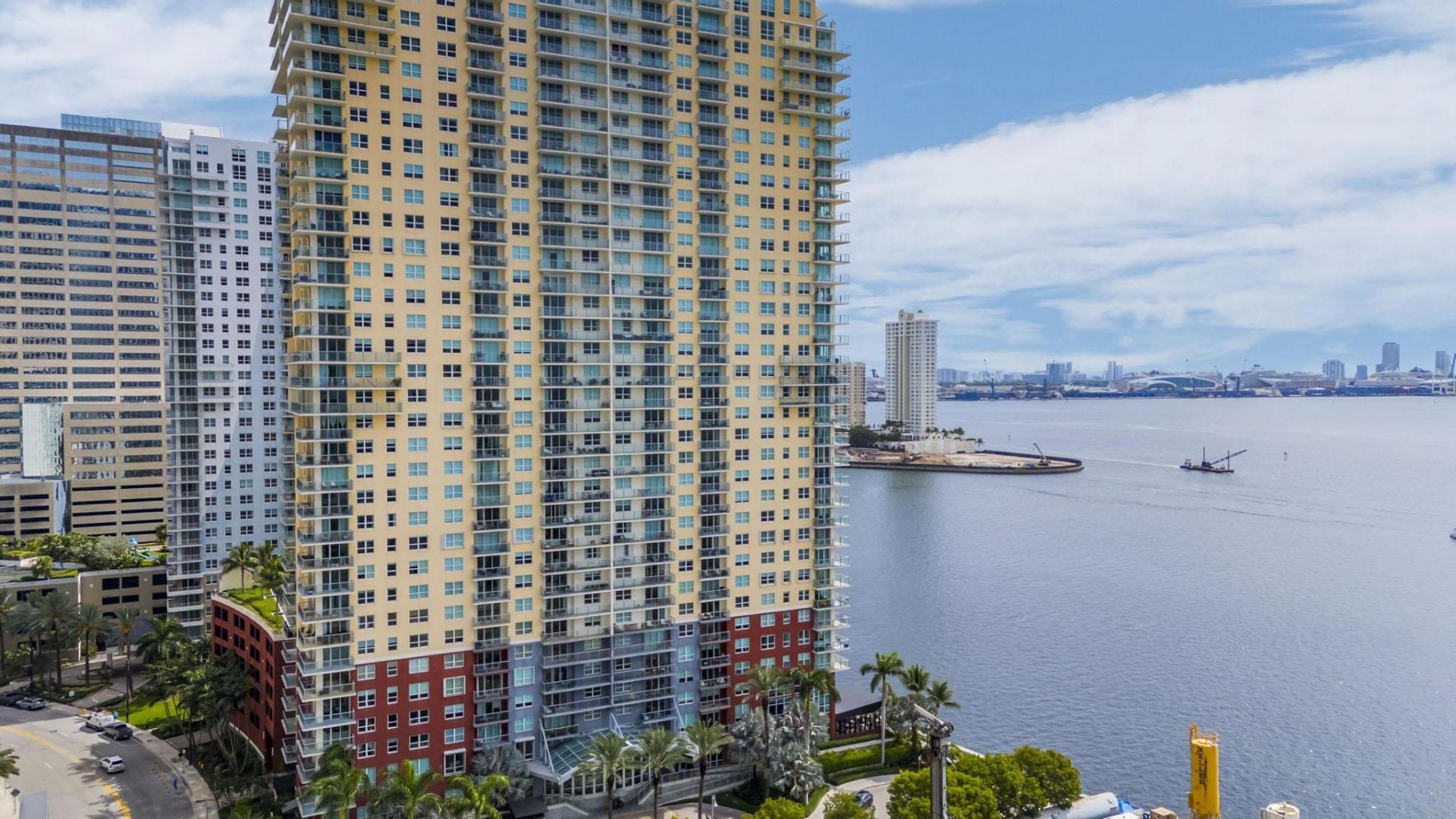 1155 Brickell Bay Drive, Unit 2509, Miami, FL 33131 Photo