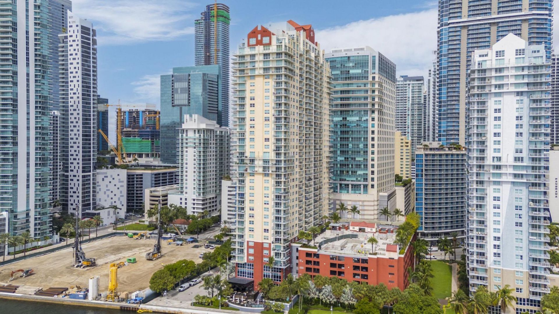 1155 Brickell Bay Drive, Unit 2509, Miami, FL 33131 Photo