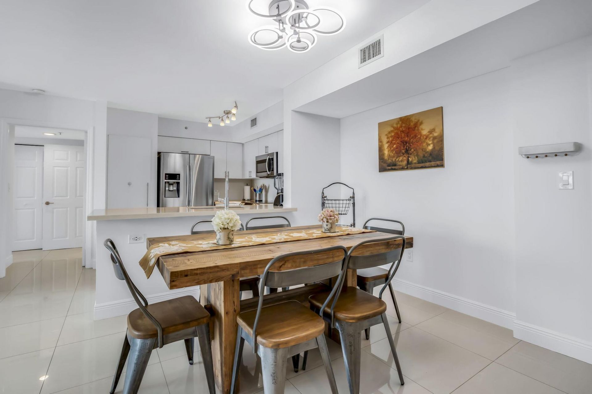 1155 Brickell Bay Drive, Unit 2509, Miami, FL 33131 Photo