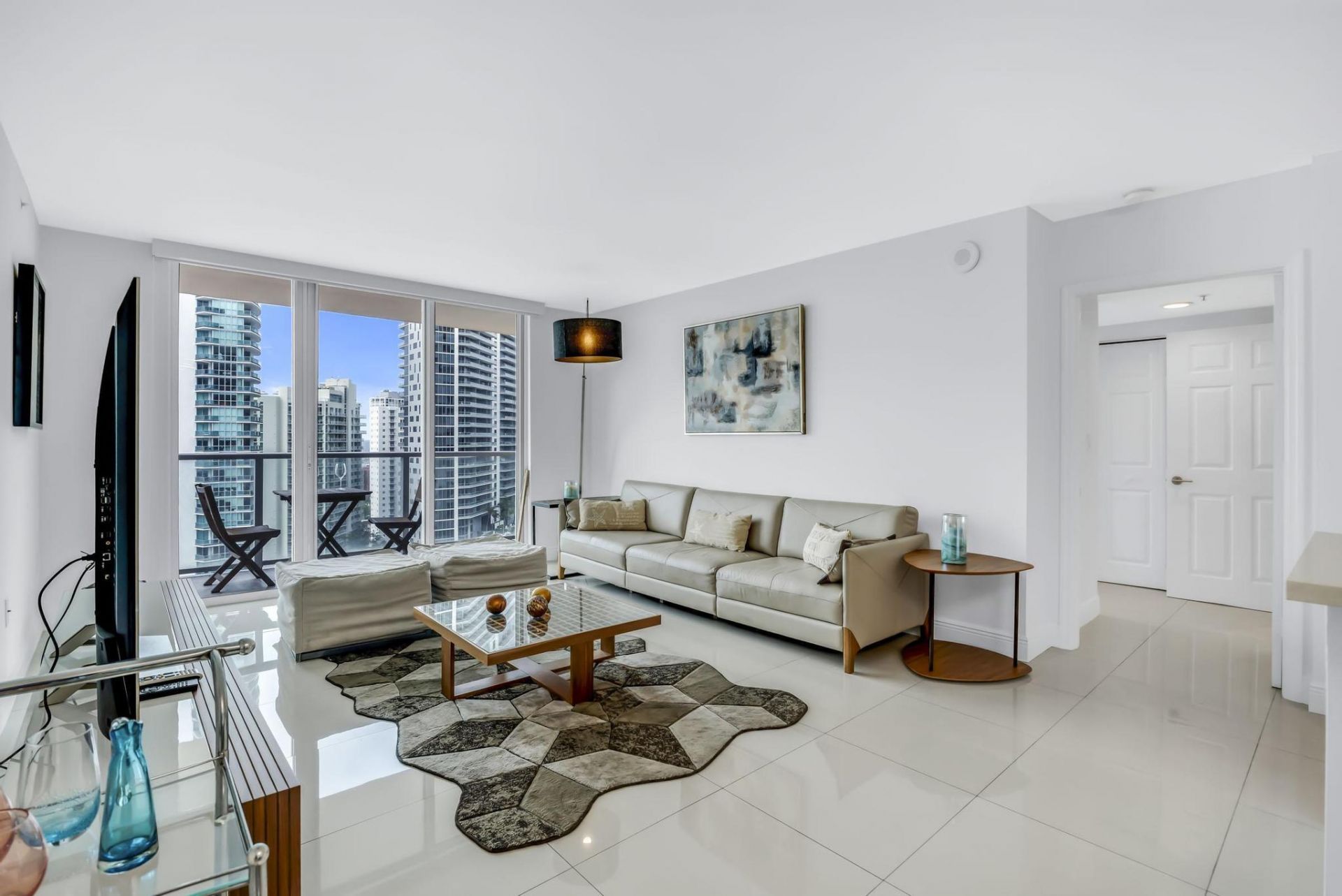 1155 Brickell Bay Drive, Unit 2509, Miami, FL 33131 Photo