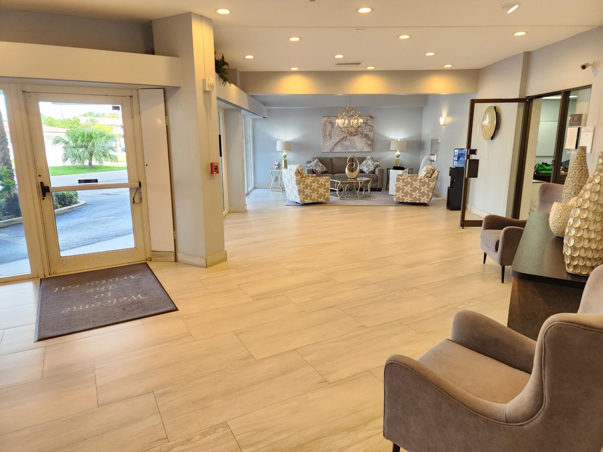 1200 Hibiscus Avenue, Unit 1006, Pompano Beach, FL 33062 Photo