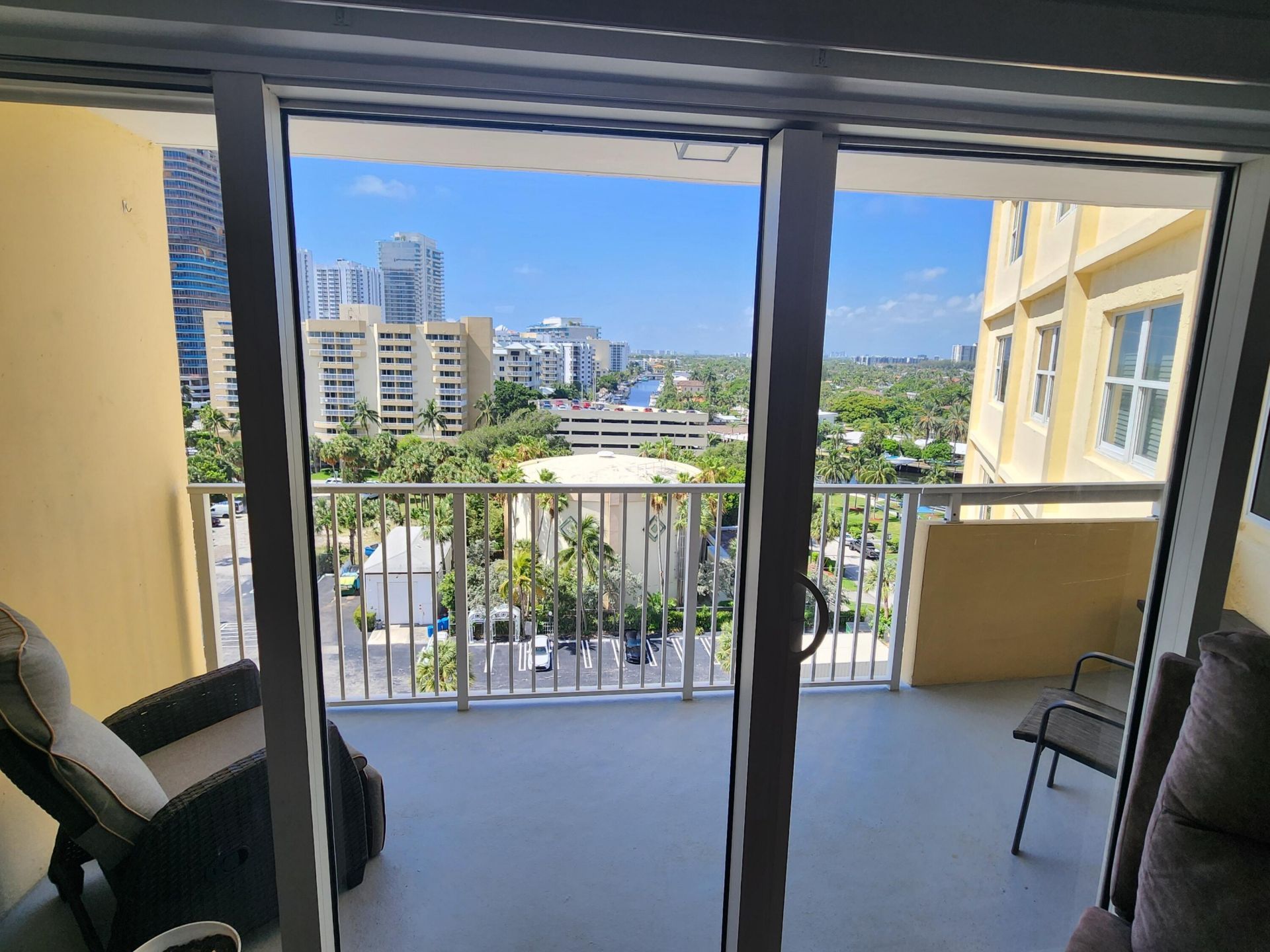 1200 Hibiscus Avenue, Unit 1006, Pompano Beach, FL 33062 Photo