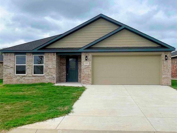 1909 Topaz Road, Pryor, OK 74361