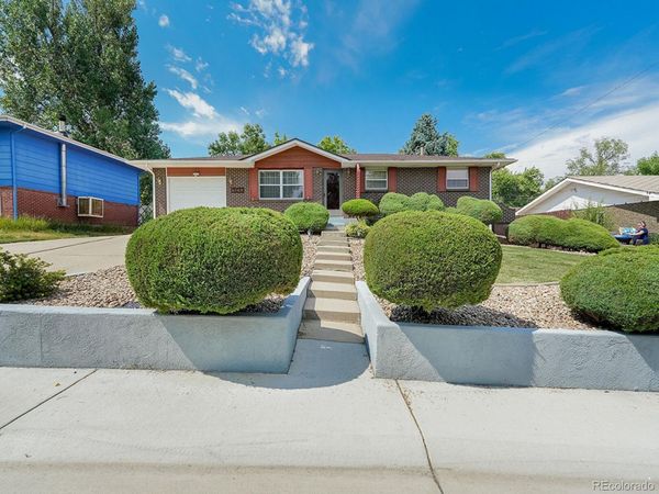 6769 W 70th Avenue , Arvada, CO 80003