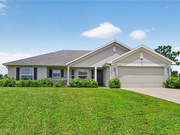 3710 NE 8th PL , CAPE CORAL, FL 33909