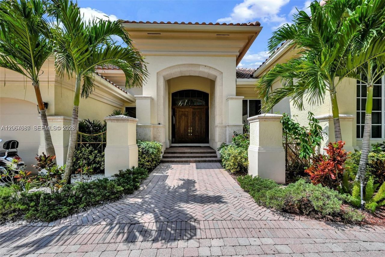 10430 Kestrel St , Plantation, FL 33324 Photo