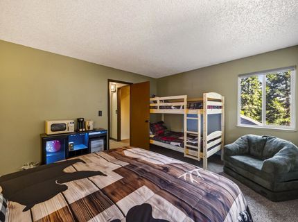 603 Lake Ridge Road, Lake Almanor, CA 96137 Photo