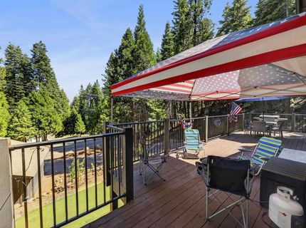 603 Lake Ridge Road, Lake Almanor, CA 96137 Photo