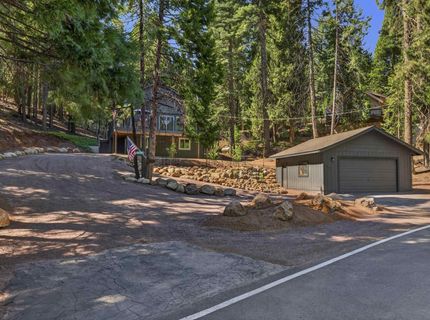 603 Lake Ridge Road, Lake Almanor, CA 96137 Photo