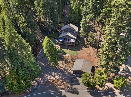 603 Lake Ridge Road, Lake Almanor, CA 96137 Photo