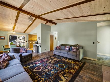 603 Lake Ridge Road, Lake Almanor, CA 96137 Photo