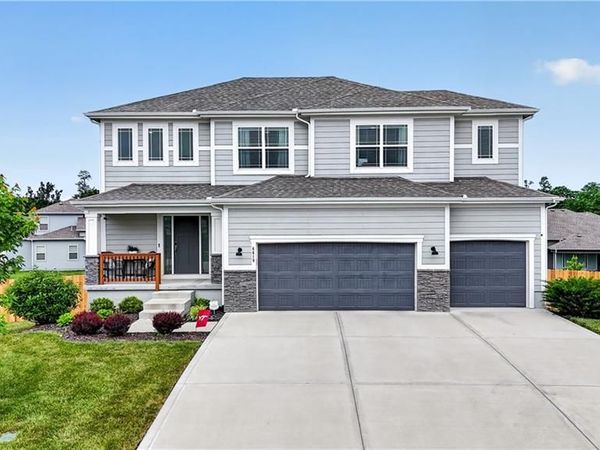 6619 NW 105th Court, Kansas City, MO 64154