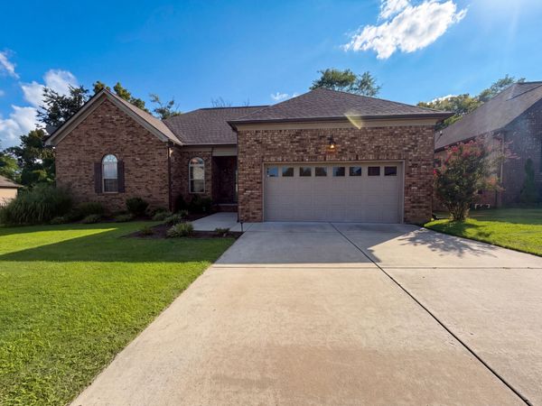 234 Hickory Pointe Dr , Lebanon, TN 37087