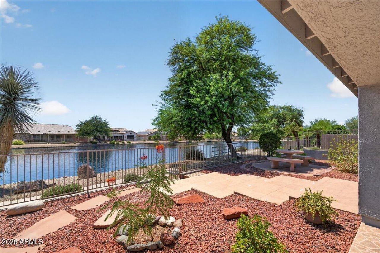 19894 N 108th Avenue, Sun City, AZ 85373 Main Photo