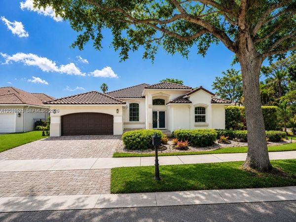 2616 Oakbrook Ct , Weston, FL 33332