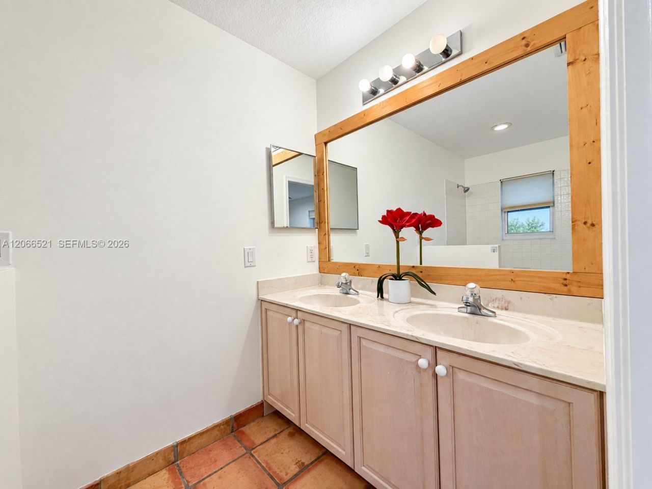 2616 Oakbrook Ct, Weston, FL 33332 Photo
