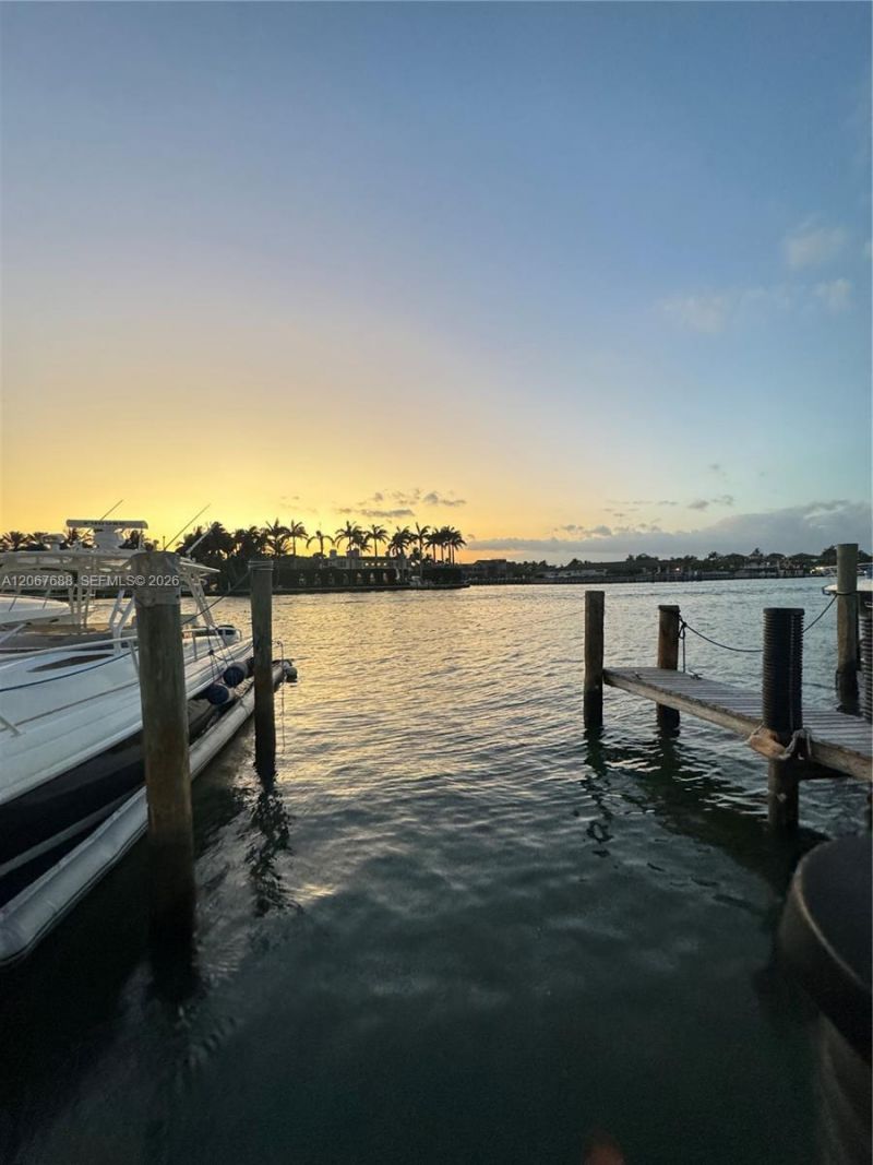 5005 Collins Ave #s-8, Miami Beach, FL 33140 Photo