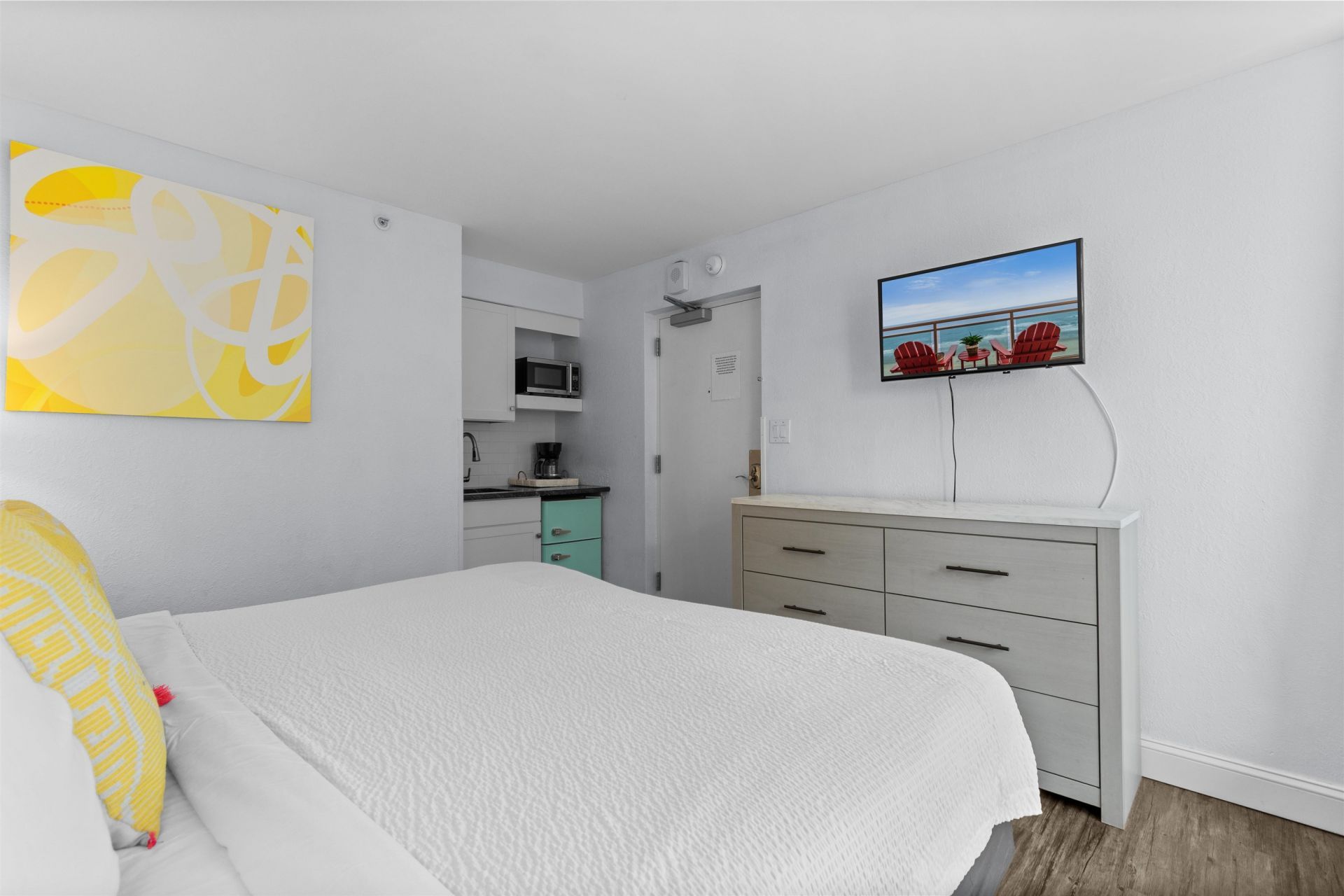 2300 N Ocean Blvd. Photo 25