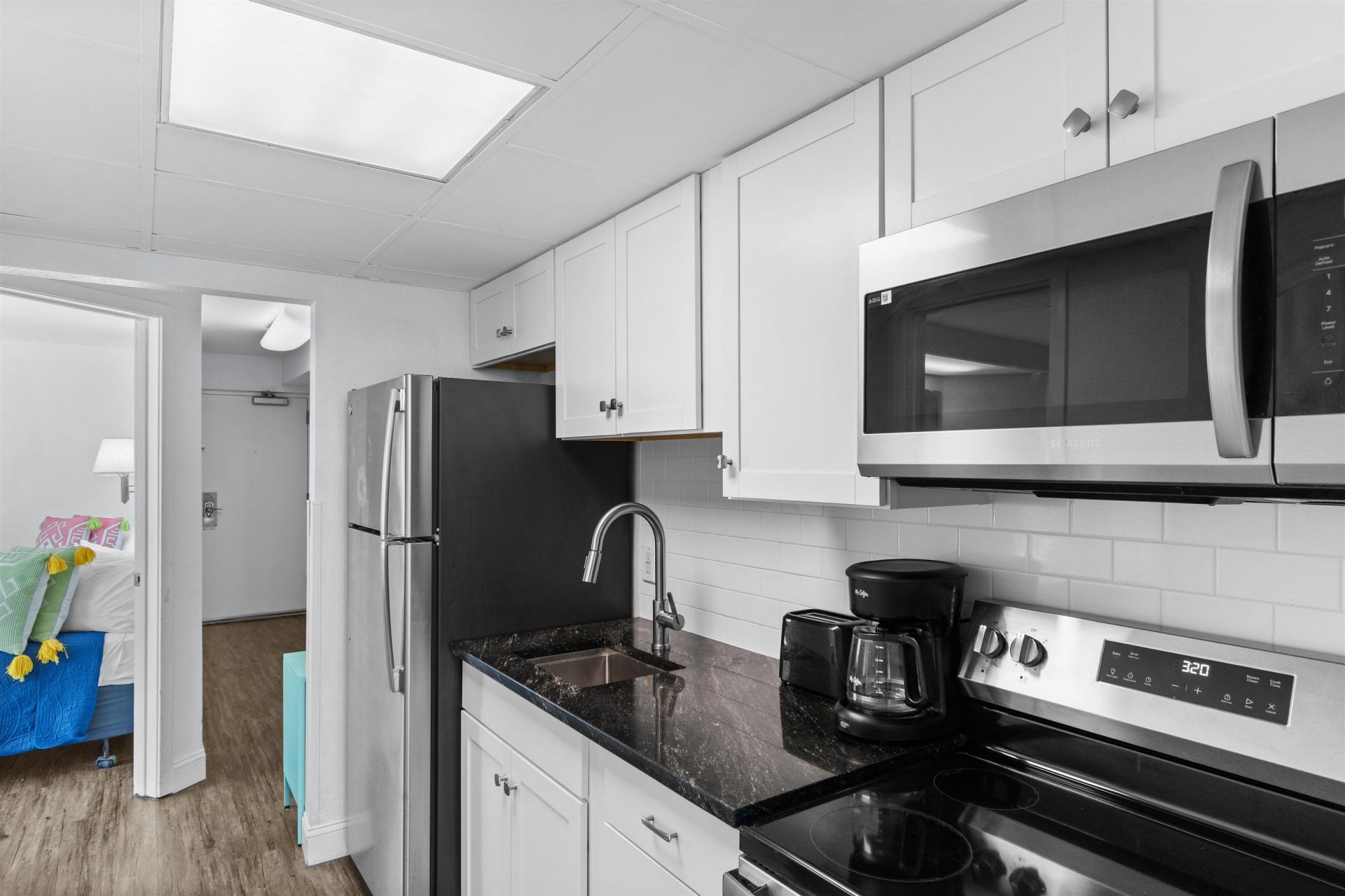 2300 N Ocean Blvd. Photo 8