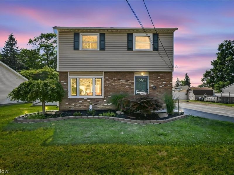 5548 Green Oak Avenue, Mentor, OH 44060 Photo 2