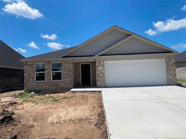 1853 Topaz Street , Pryor, OK 74361