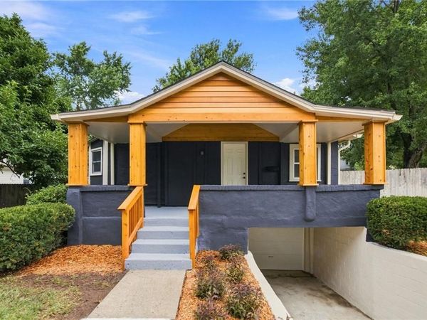 4734 Mission Road, Roeland Park, KS 66205