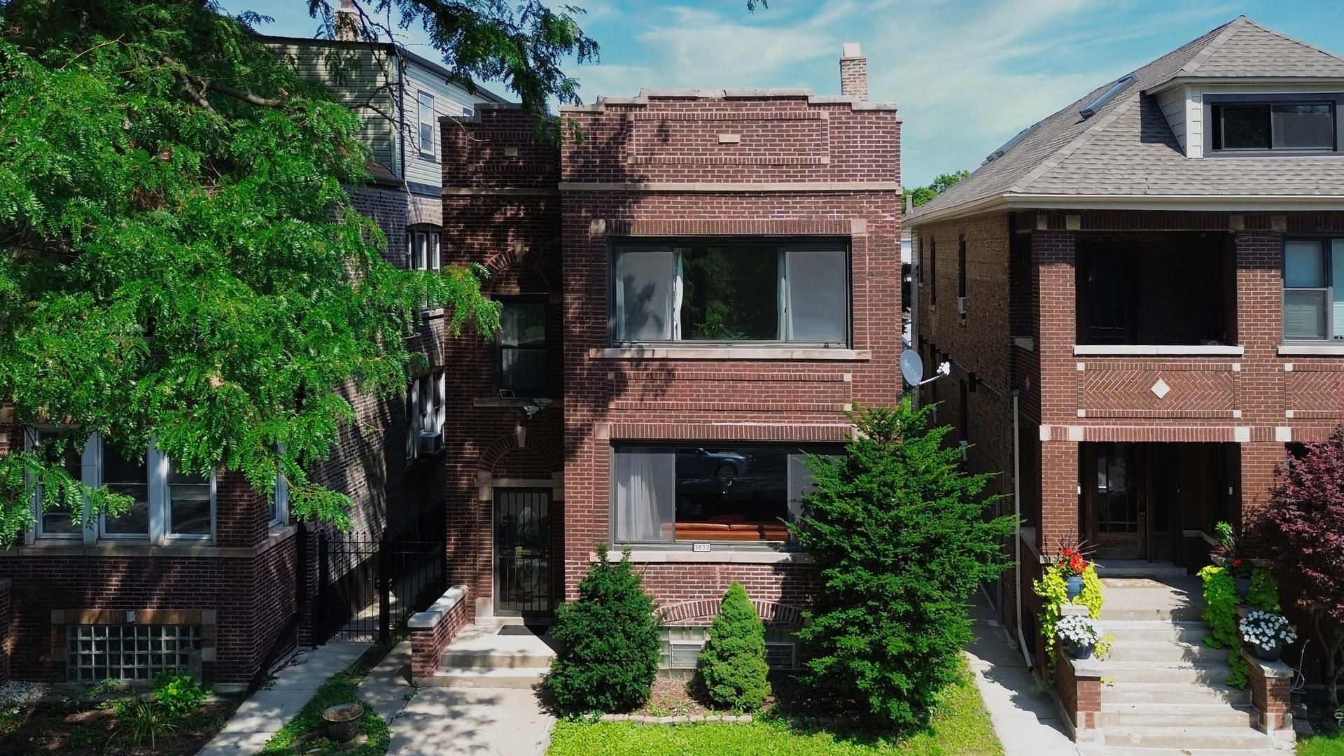 3833 S Damen Avenue, Chicago, IL 60609 Main Photo