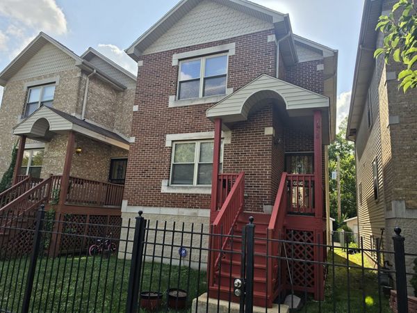 7816 S Woodlawn Avenue , Chicago, IL 60619
