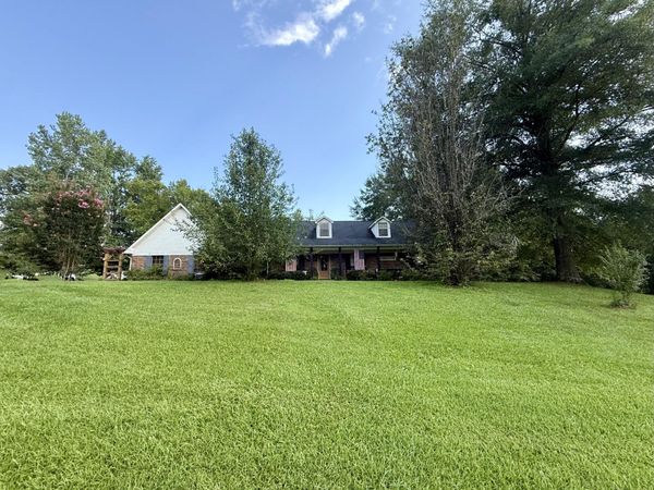 80 Sawmill Hill Road, Pontotoc, MS 38863