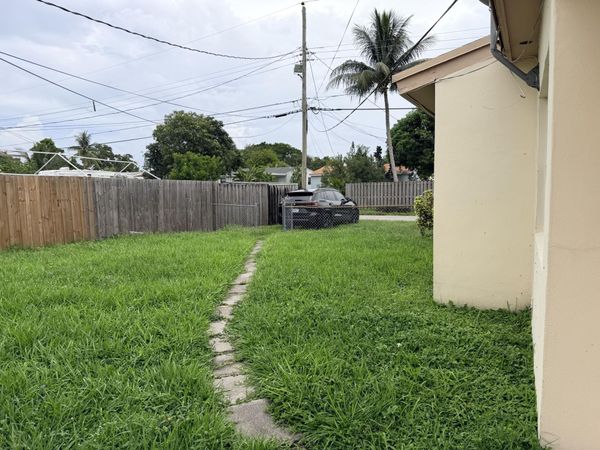 2438 Thomas Street, Unit 1, Hollywood, FL 33020