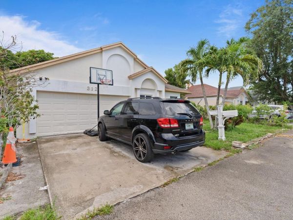 312 BISHOP Road, North Lauderdale, FL 33068