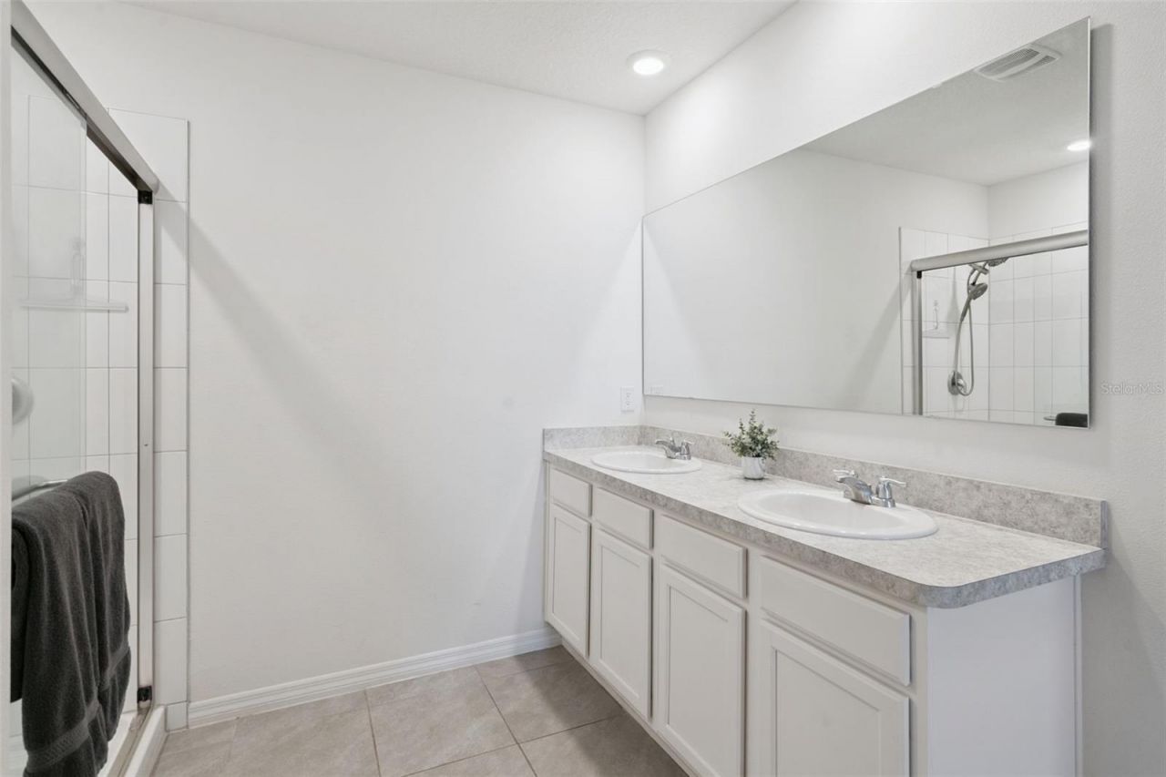1869 Sunset Ridge Drive, Mascotte, FL 34753 Photo