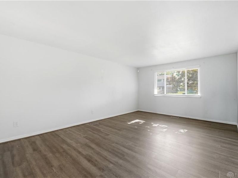 7315 Colegrove Drive, Huber Heights, OH 45424 Photo 10