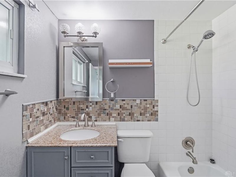 7315 Colegrove Drive, Huber Heights, OH 45424 Photo 31