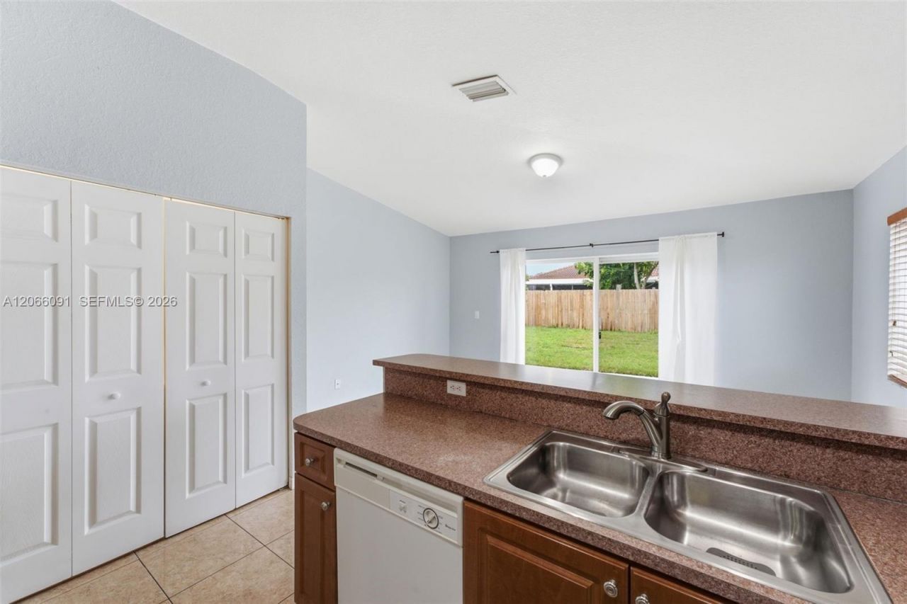 13243 SW 252nd Ln, Homestead, FL 33032 Photo