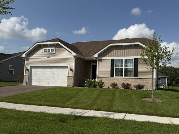 422 Cottrell Lane , Aurora, IL 60506