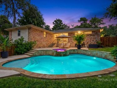 8324 Moorcroft Drive, Dallas, TX 75228