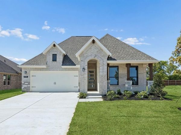1019 Goldenrod Drive, Justin, TX 76247