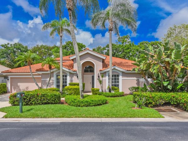 348 Eagleton Golf Drive, Palm Beach Gardens, FL 33418